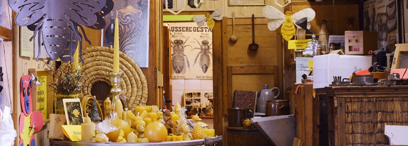 Datei:Edith Berchthols Bienenmuseum Beschling.jpg