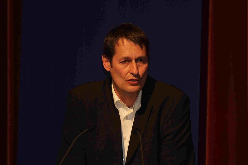 Datei:Porträt mwa Walgaugespräch.jpg