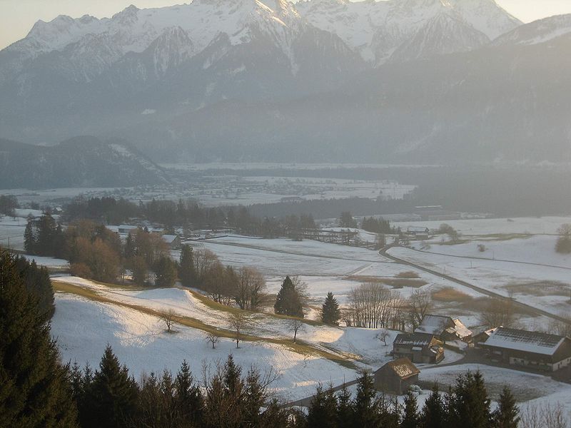 Datei:Walgau Tal 1.jpg